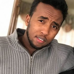 Meet your Posher, Awaleh